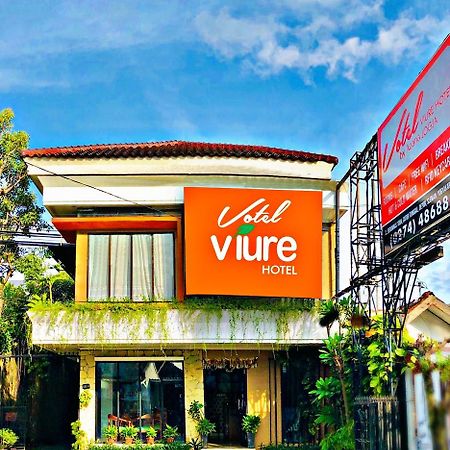 Votel Viure Hotel Jogjakarta Maguwo Екстер'єр фото