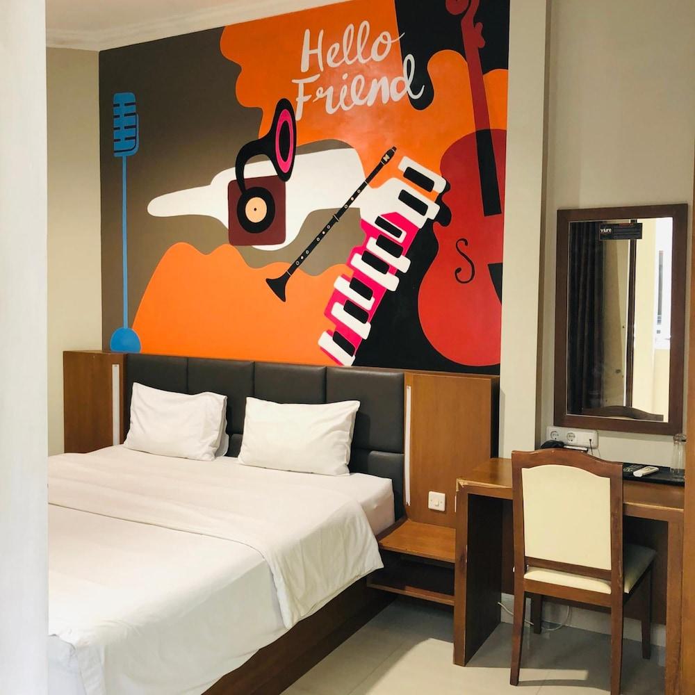 Votel Viure Hotel Jogjakarta Maguwo Екстер'єр фото