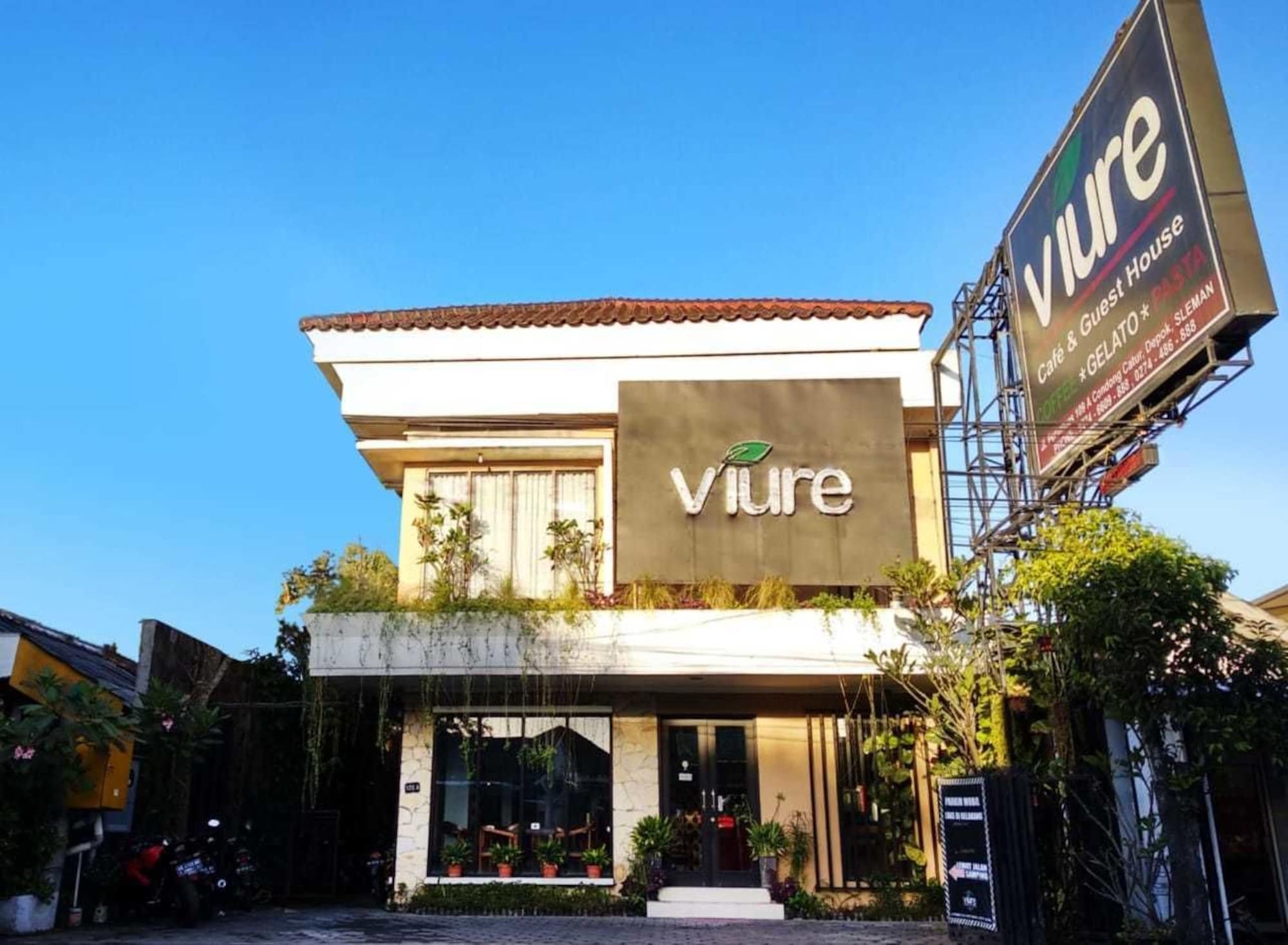 Votel Viure Hotel Jogjakarta Maguwo Екстер'єр фото